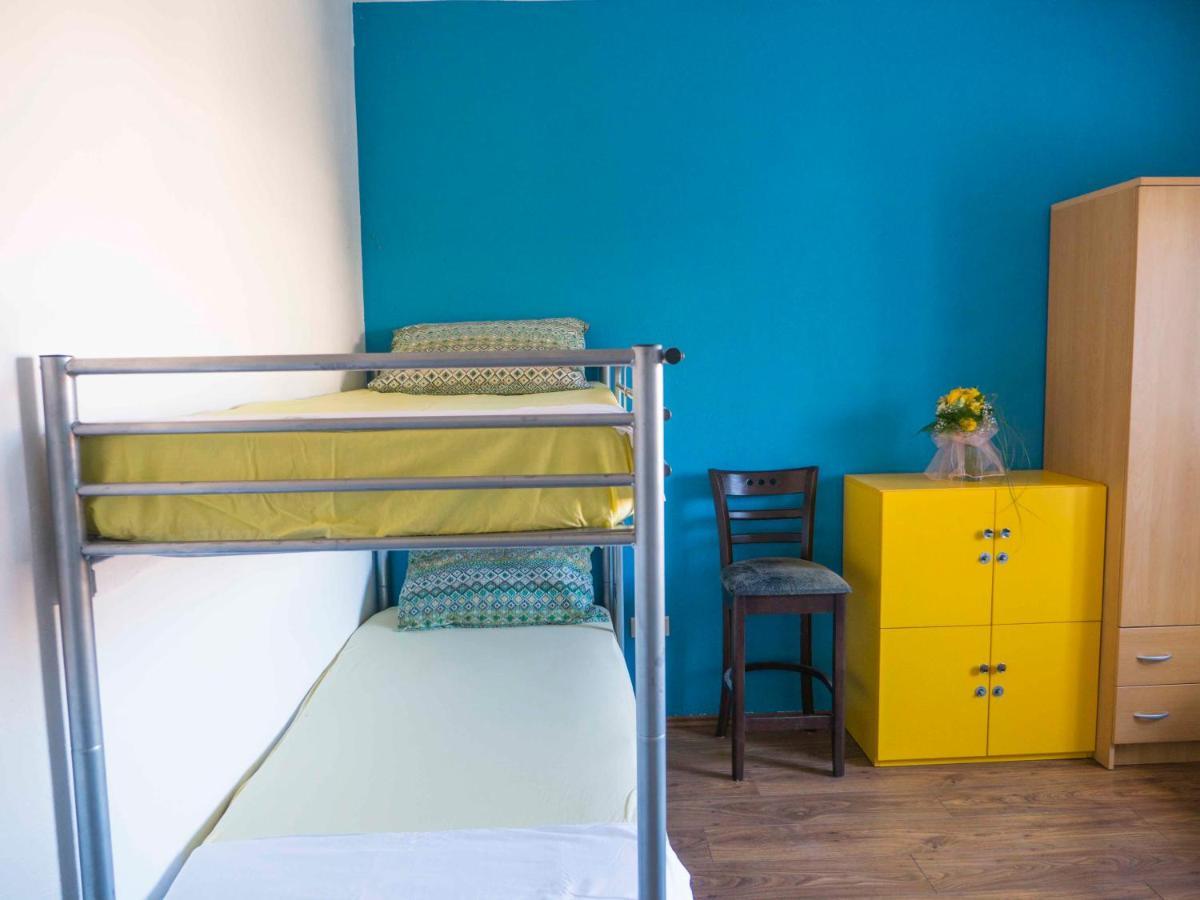 Hostel Kapa Хвар Екстер'єр фото
