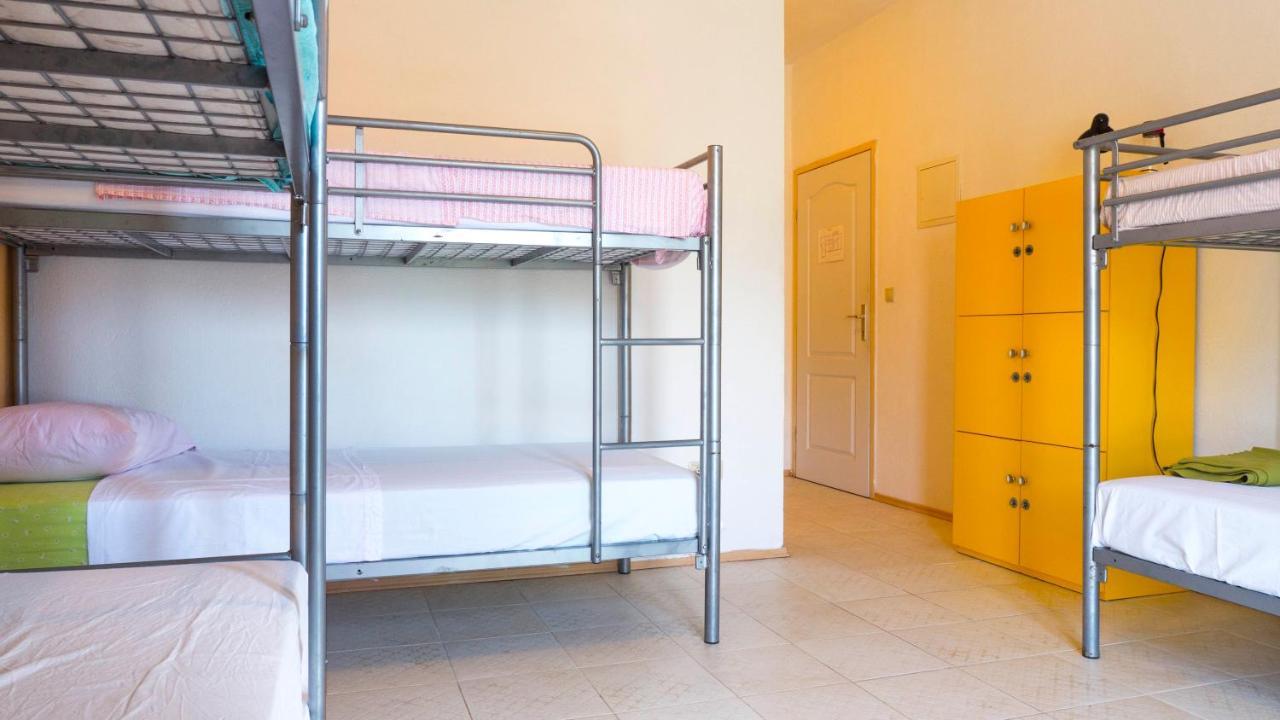 Hostel Kapa Хвар Екстер'єр фото