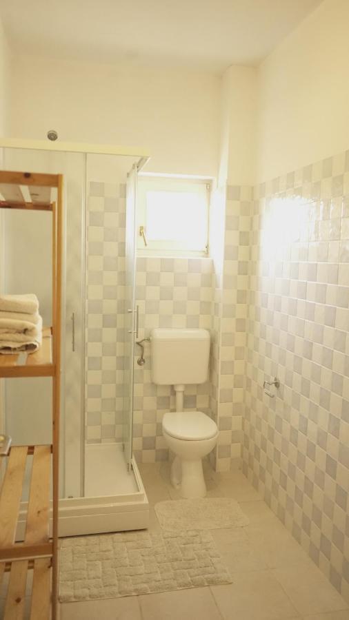Hostel Kapa Хвар Екстер'єр фото